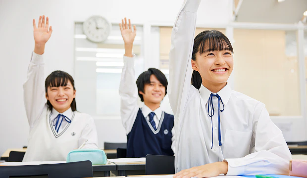 理由2:ライブ感あふれる「QE授業」
