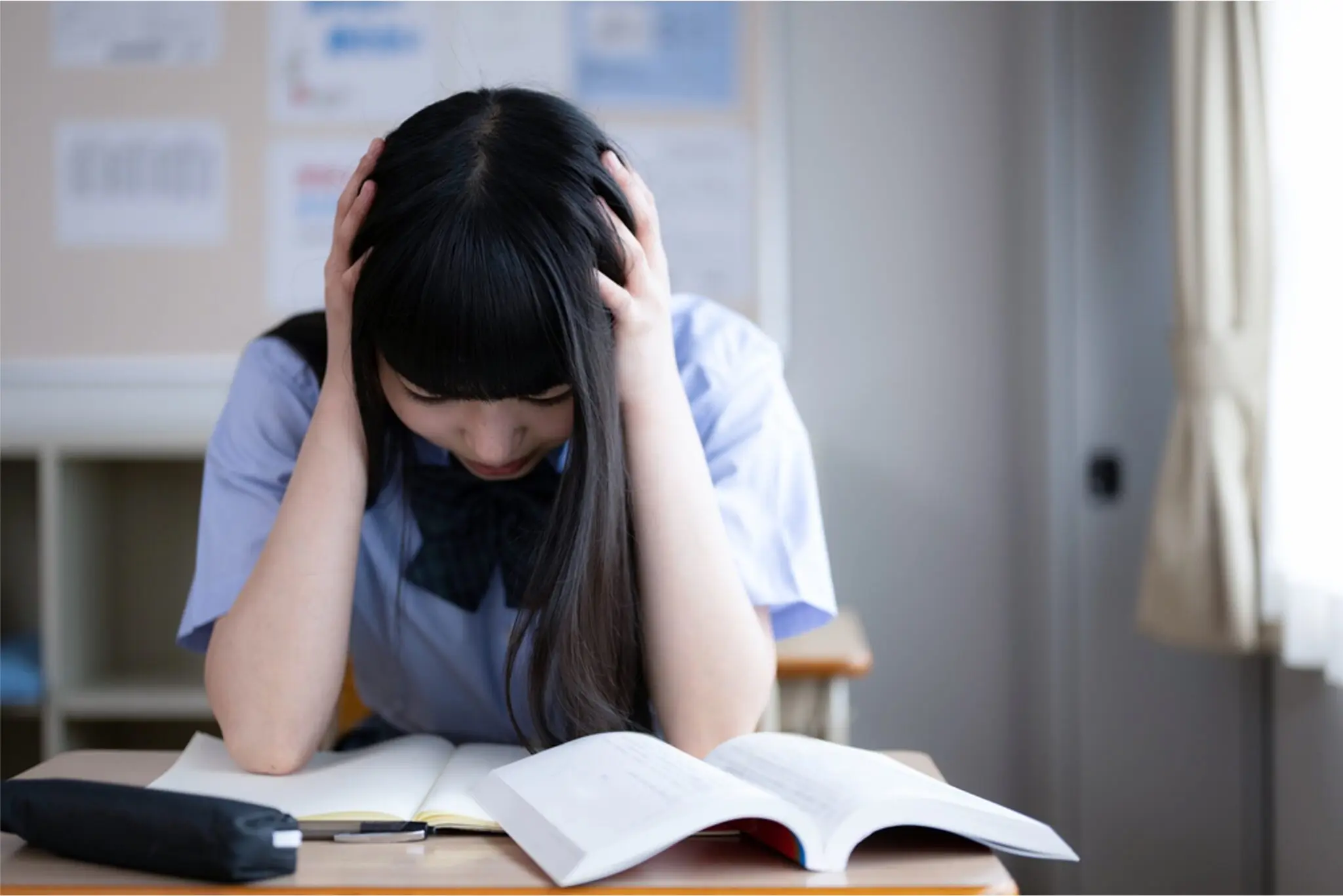保護者様必見】成績が悪い中学生は挽回可能！7つの勉強法とサポート